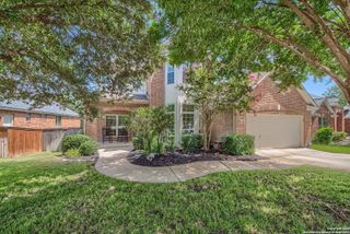 24106 Middle Fork, San Antonio, TX 78258