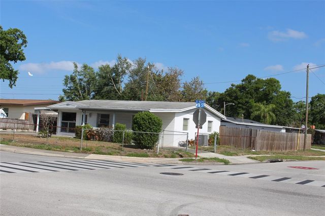 5801 82ND AVENUE N, Pinellas Park, FL 33781