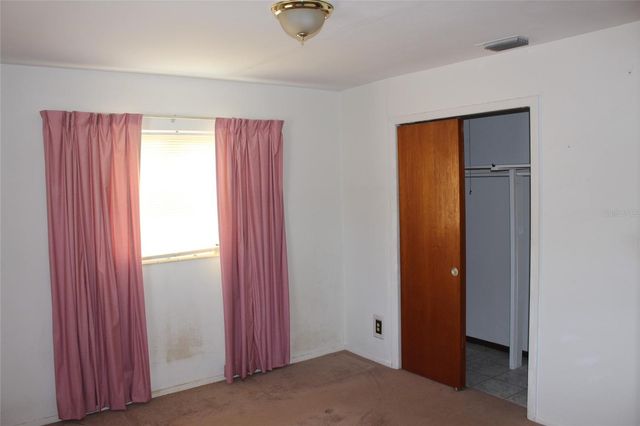 5801 82ND AVENUE N, Pinellas Park, FL 33781