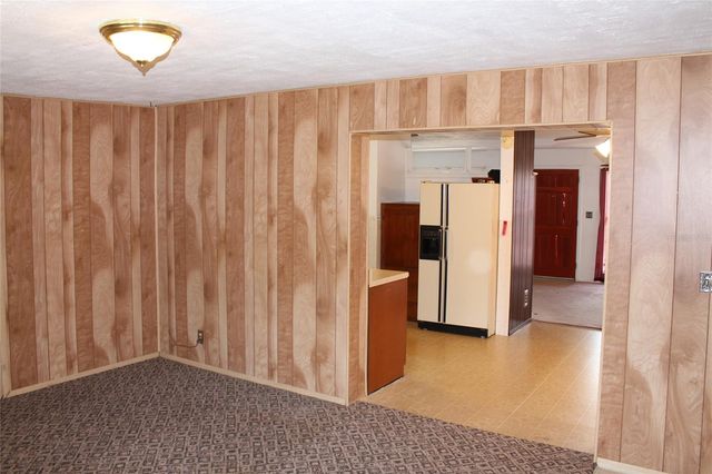 5801 82ND AVENUE N, Pinellas Park, FL 33781