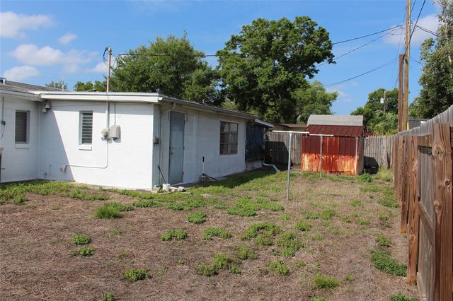 5801 82ND AVENUE N, Pinellas Park, FL 33781