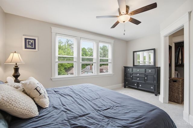 3783 Aylesboro Avenue, Cincinnati, OH 45208