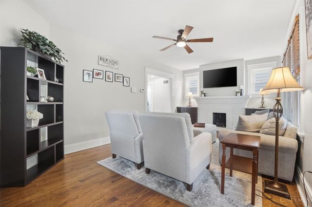 3783 Aylesboro Avenue, Cincinnati, OH 45208