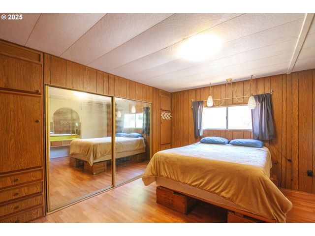 17079 MOUNTAIN Dr, Brookings, OR 97415