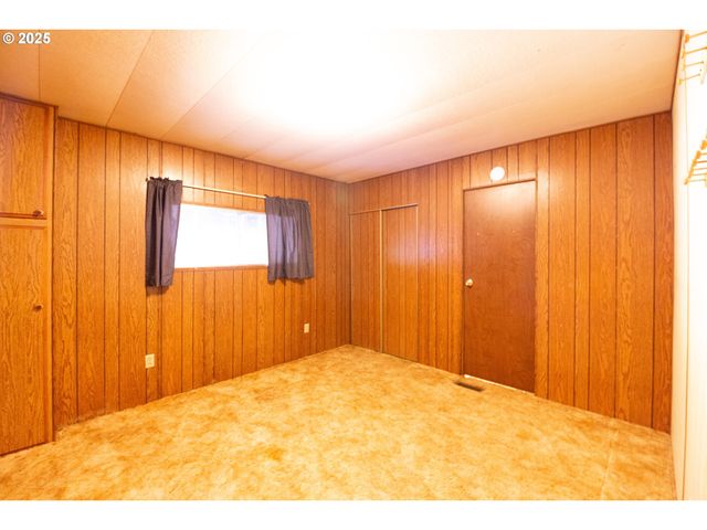 17079 MOUNTAIN Dr, Brookings, OR 97415