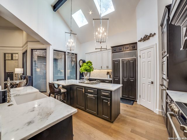 4 Hendon Ln, San Antonio, TX 78257