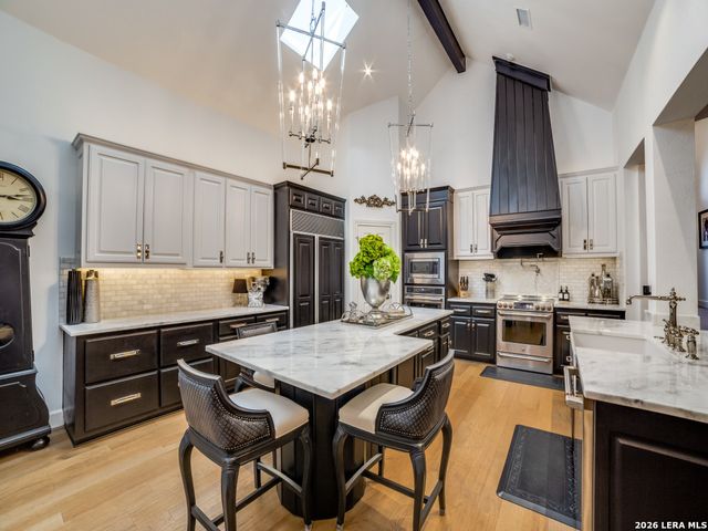 4 Hendon Ln, San Antonio, TX 78257