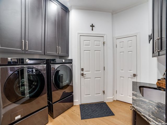 4 Hendon Ln, San Antonio, TX 78257