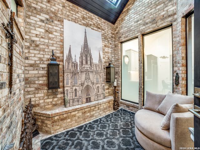 4 Hendon Ln, San Antonio, TX 78257