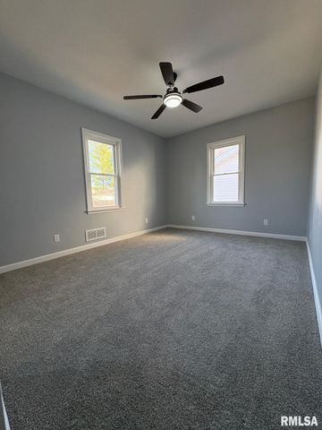 3100 S 5TH Street, Springfield, IL 62703