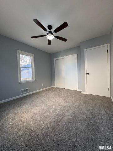 3100 S 5TH Street, Springfield, IL 62703