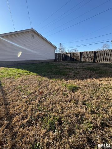 3100 S 5TH Street, Springfield, IL 62703