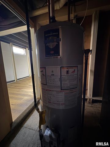 3100 S 5TH Street, Springfield, IL 62703