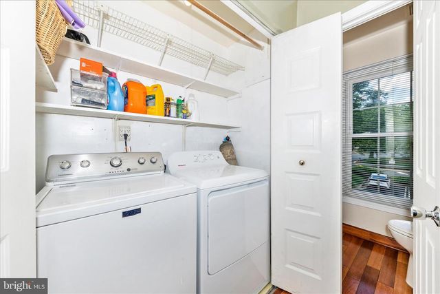 1703 LOGMILL LN, Gaithersburg, MD 20879