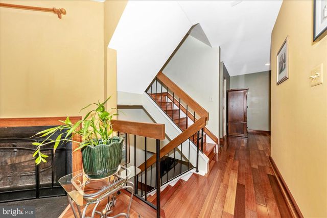 1703 LOGMILL LN, Gaithersburg, MD 20879