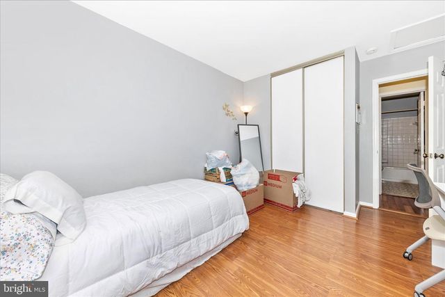 1703 LOGMILL LN, Gaithersburg, MD 20879