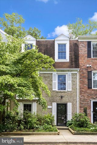 1703 LOGMILL LN, Gaithersburg, MD 20879