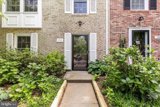 1703 LOGMILL LN, Gaithersburg, MD 20879