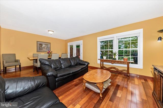 1703 LOGMILL LN, Gaithersburg, MD 20879