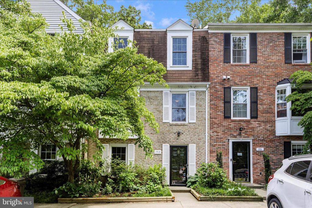 1703 LOGMILL LN, Gaithersburg, MD 20879