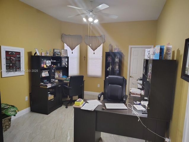 15802 SW 15th St, Weston, FL 33326