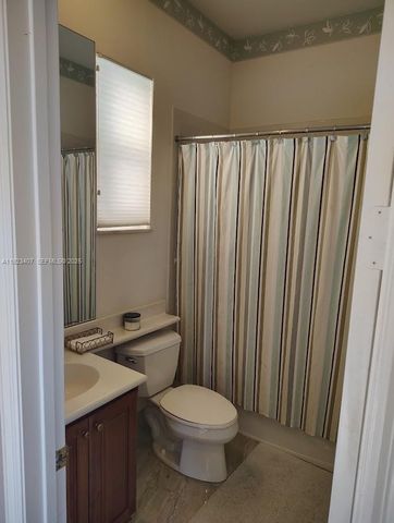 15802 SW 15th St, Weston, FL 33326