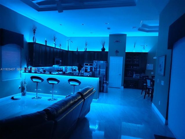 15802 SW 15th St, Weston, FL 33326