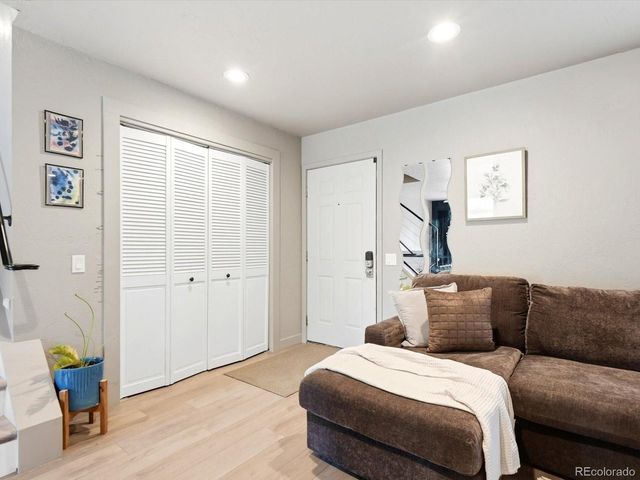 3380 Ashwood Cir, Colorado Springs, CO 80906