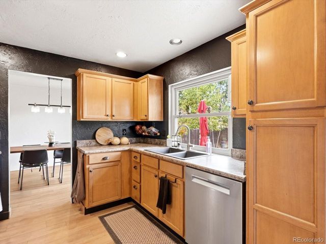 3380 Ashwood Cir, Colorado Springs, CO 80906