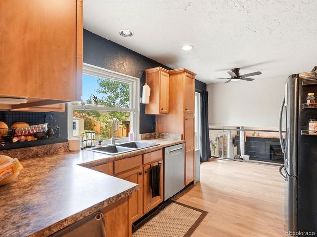 3380 Ashwood Cir, Colorado Springs, CO 80906