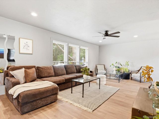 3380 Ashwood Cir, Colorado Springs, CO 80906