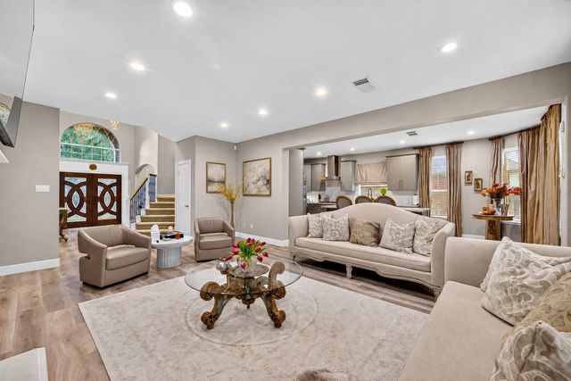 1802 Pepper Tree Court, Sugar Land, TX 77479