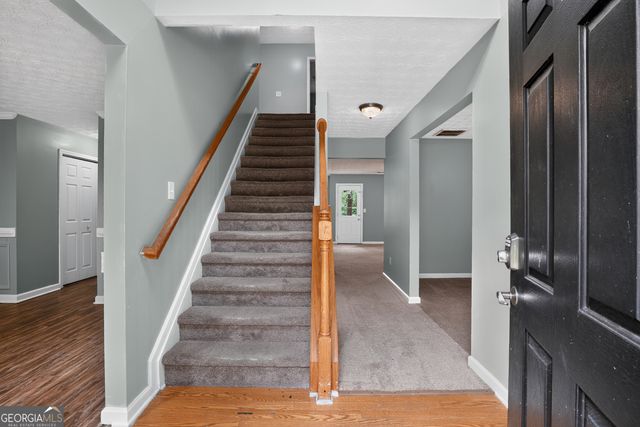 5499 Sigman Street, Stone Mountain, GA 30083