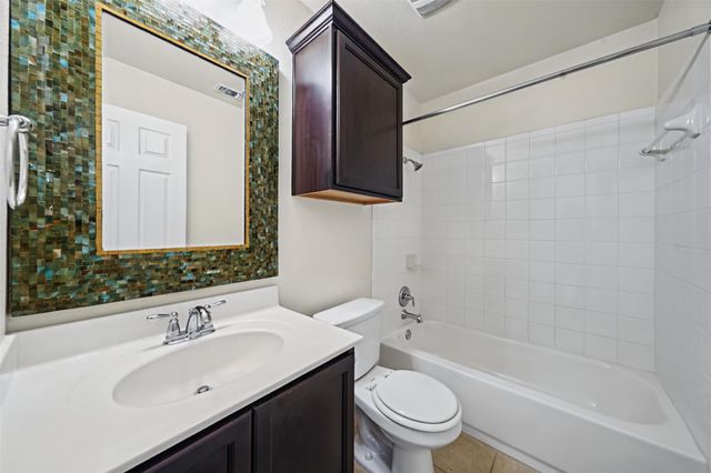 113 Wallops, Kyle, TX 78640