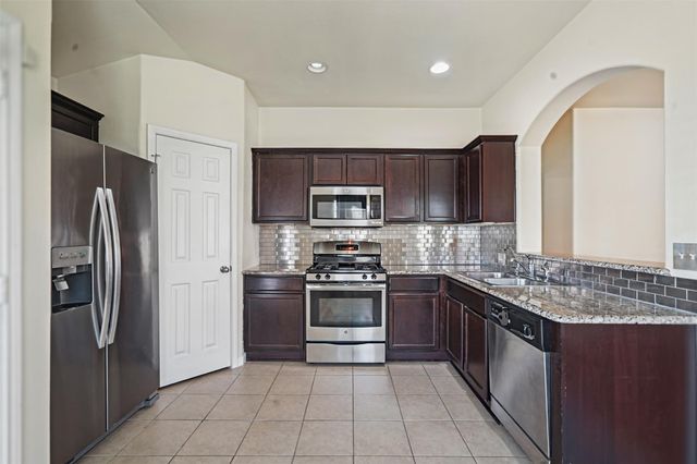 113 Wallops, Kyle, TX 78640