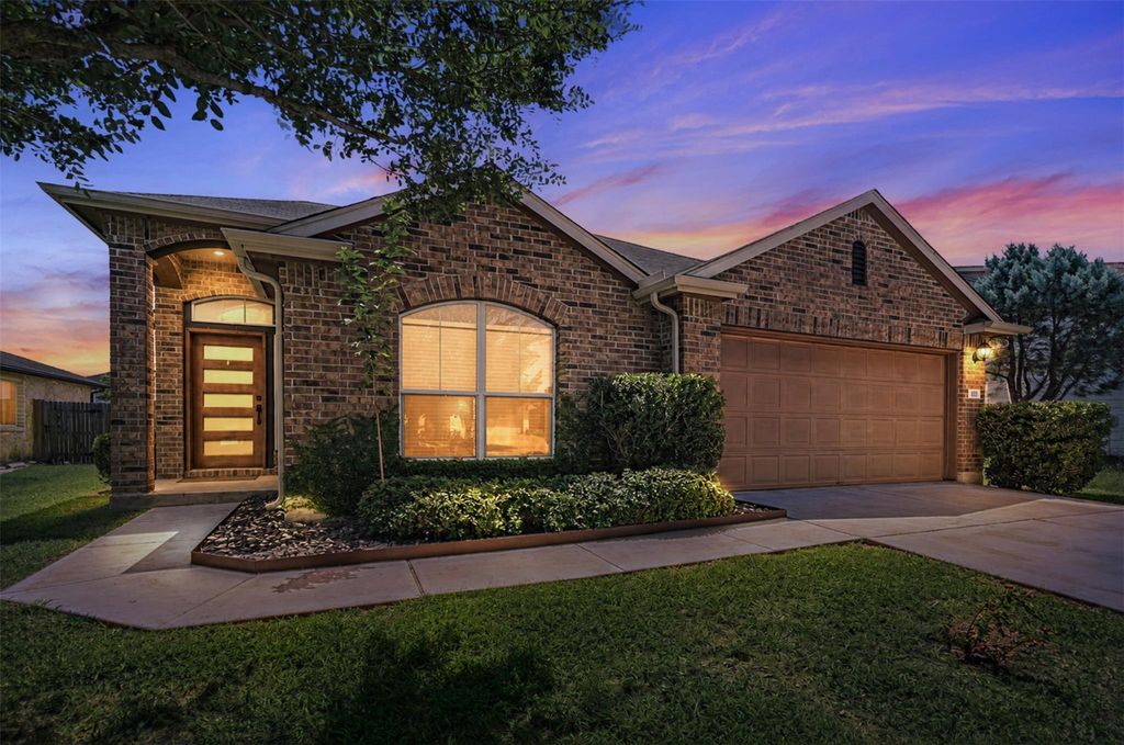 113 Wallops, Kyle, TX 78640