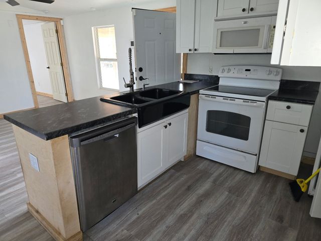 139 Cedar Street, Whitney, TX 76692