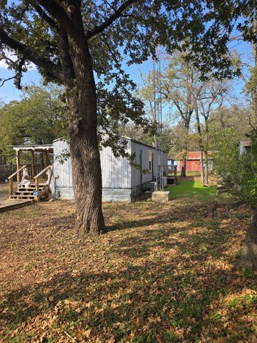 139 Cedar Street, Whitney, TX 76692