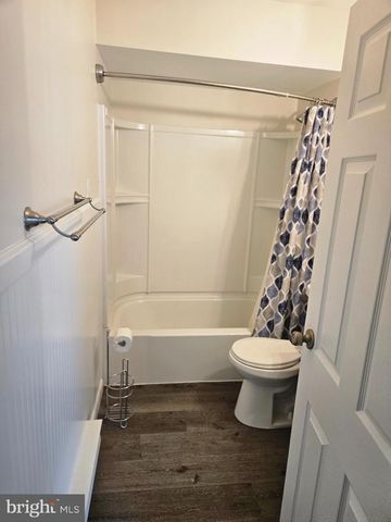 352 W WALNUT ST, Pottstown, PA 19464