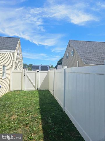 352 W WALNUT ST, Pottstown, PA 19464