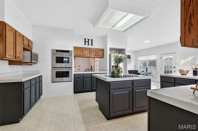 58 Lansdowne Court, St Charles, MO 63303