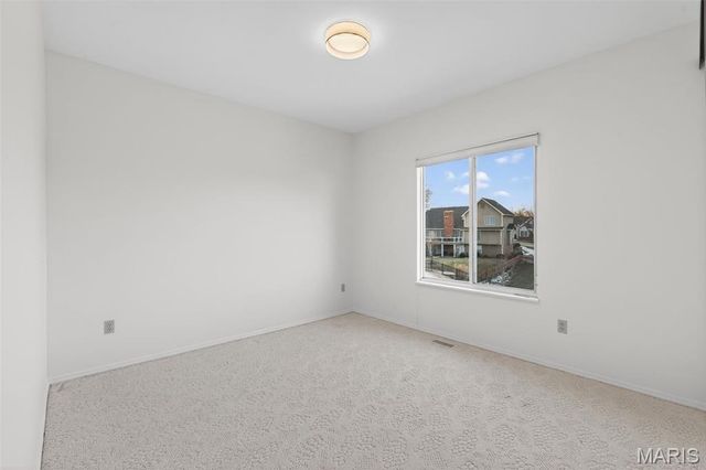 58 Lansdowne Court, St Charles, MO 63303