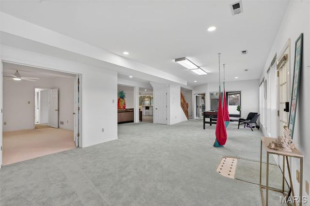 58 Lansdowne Court, St Charles, MO 63303