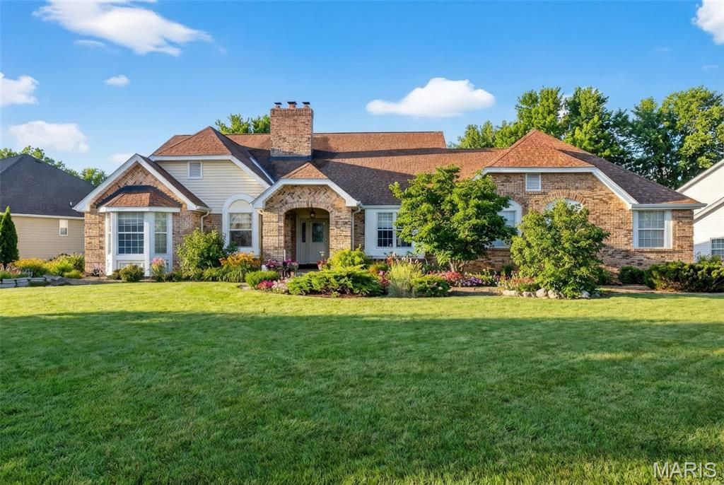 58 Lansdowne Court, St Charles, MO 63303