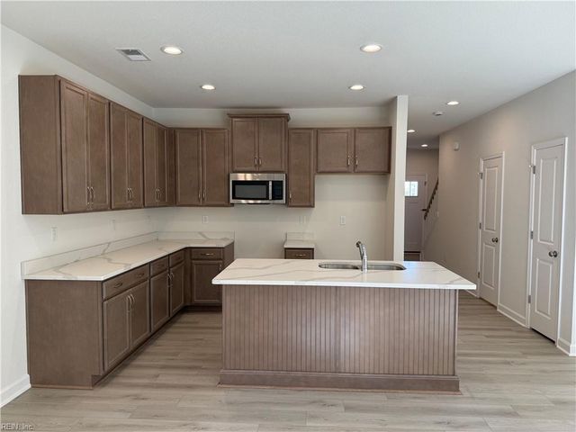 1004 Serene Rd Unit 102, Suffolk, VA 23435