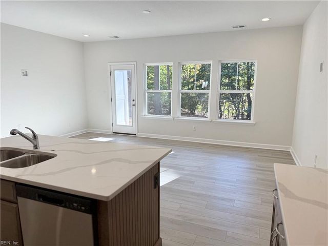 1004 Serene Rd Unit 102, Suffolk, VA 23435