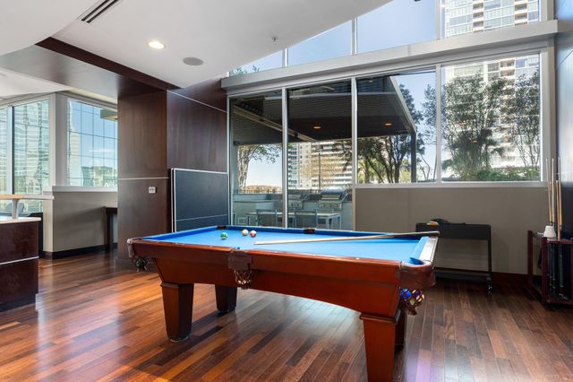 360 Nueces ST 2509, Austin, TX 78701