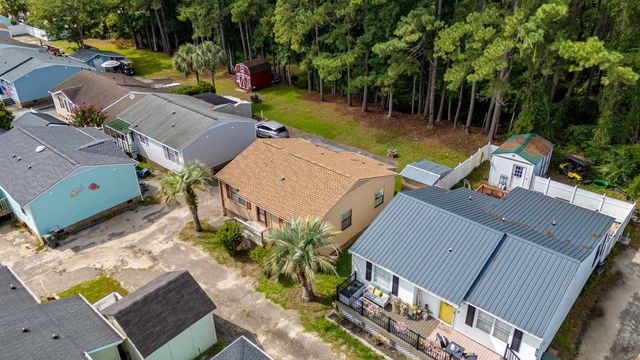705 3rd Ave. S, North Myrtle Beach, SC 29582