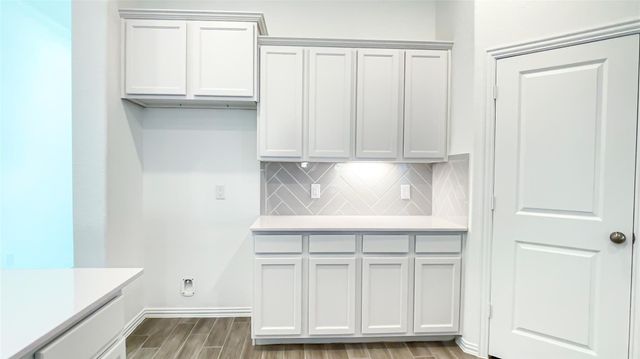21735 N Enchanted Rock Dr, Porter, TX 77365