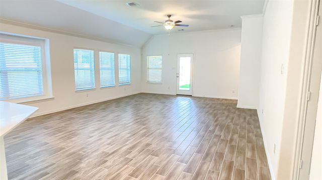 21735 N Enchanted Rock Dr, Porter, TX 77365